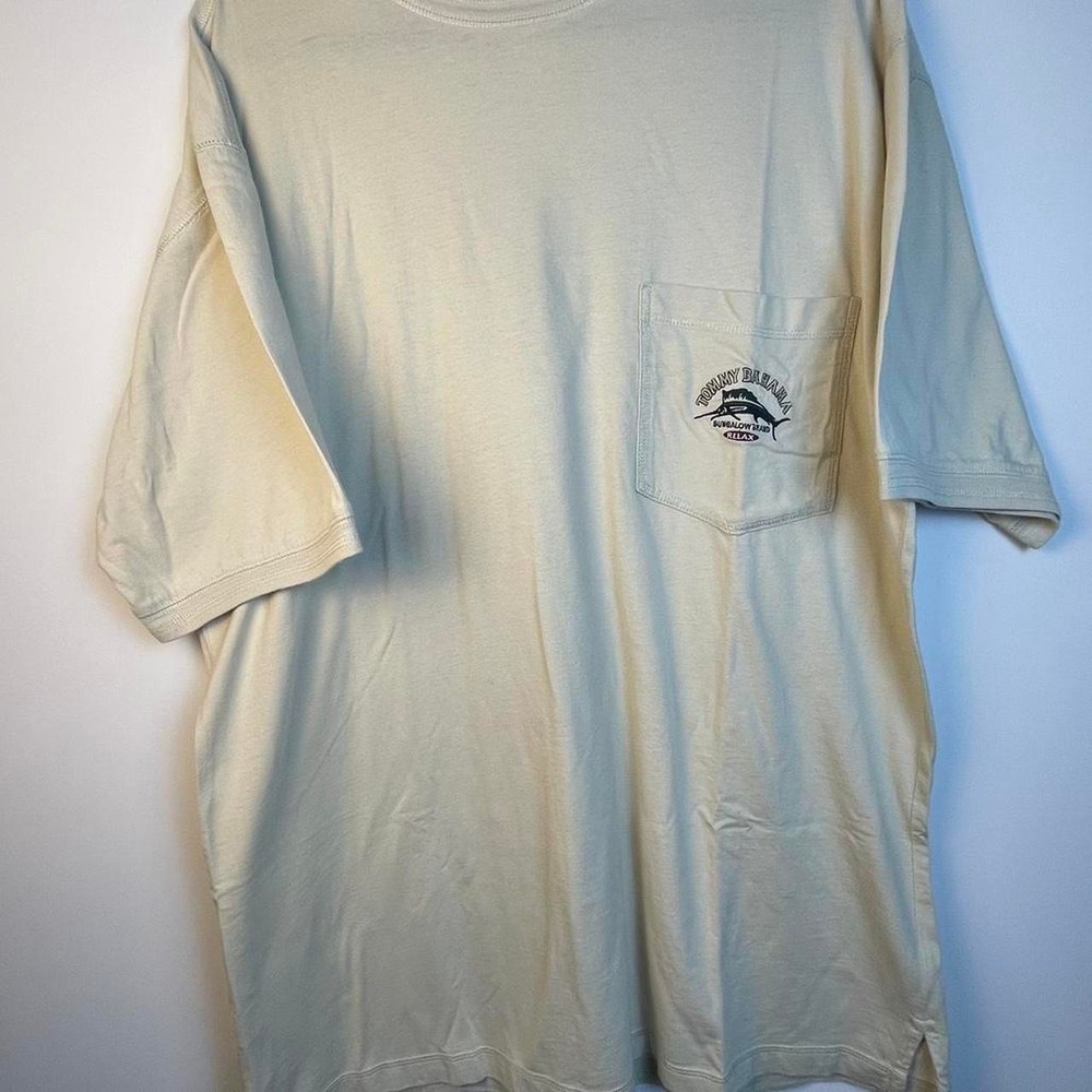 Tan desert vintage 90s Tommy Bahama short sleeve pocket tee. Size Large